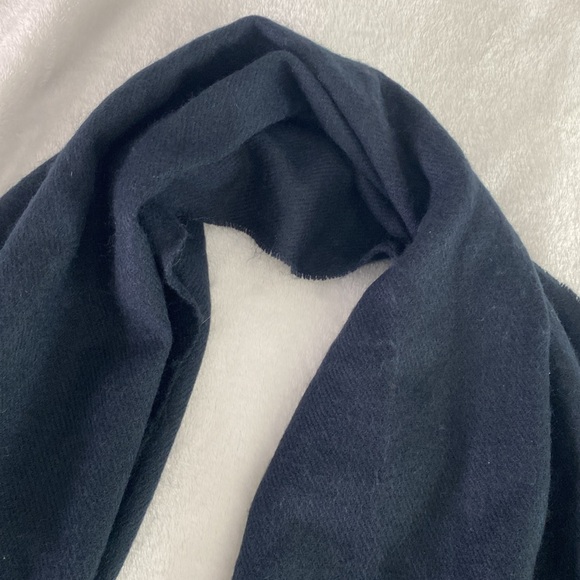 Wide colour black navy, green, and red fringe scarf - Picture 2 of 16